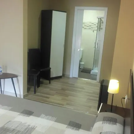 Guest house Avenida 3*